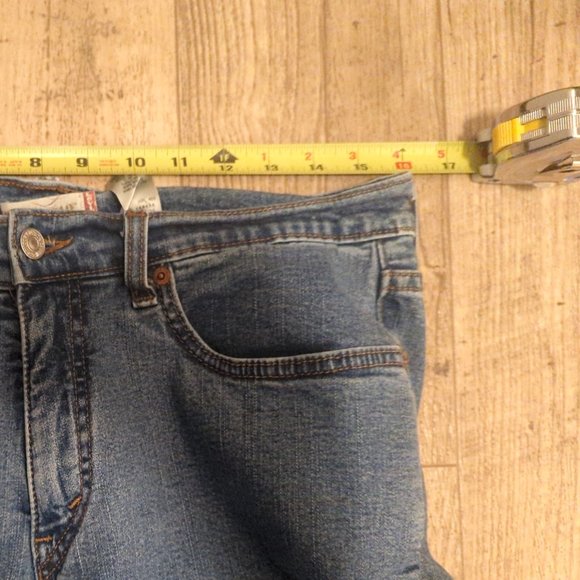 Levis 512 Womens 16M Perfectly Slimming Stretch Light Wash Jeans measures 32x31 - Picture 5 of 10